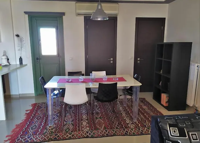 Roundabout Дом отдыха